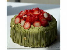 Mother’s Day 2026: Matcha Strawberry 6"
